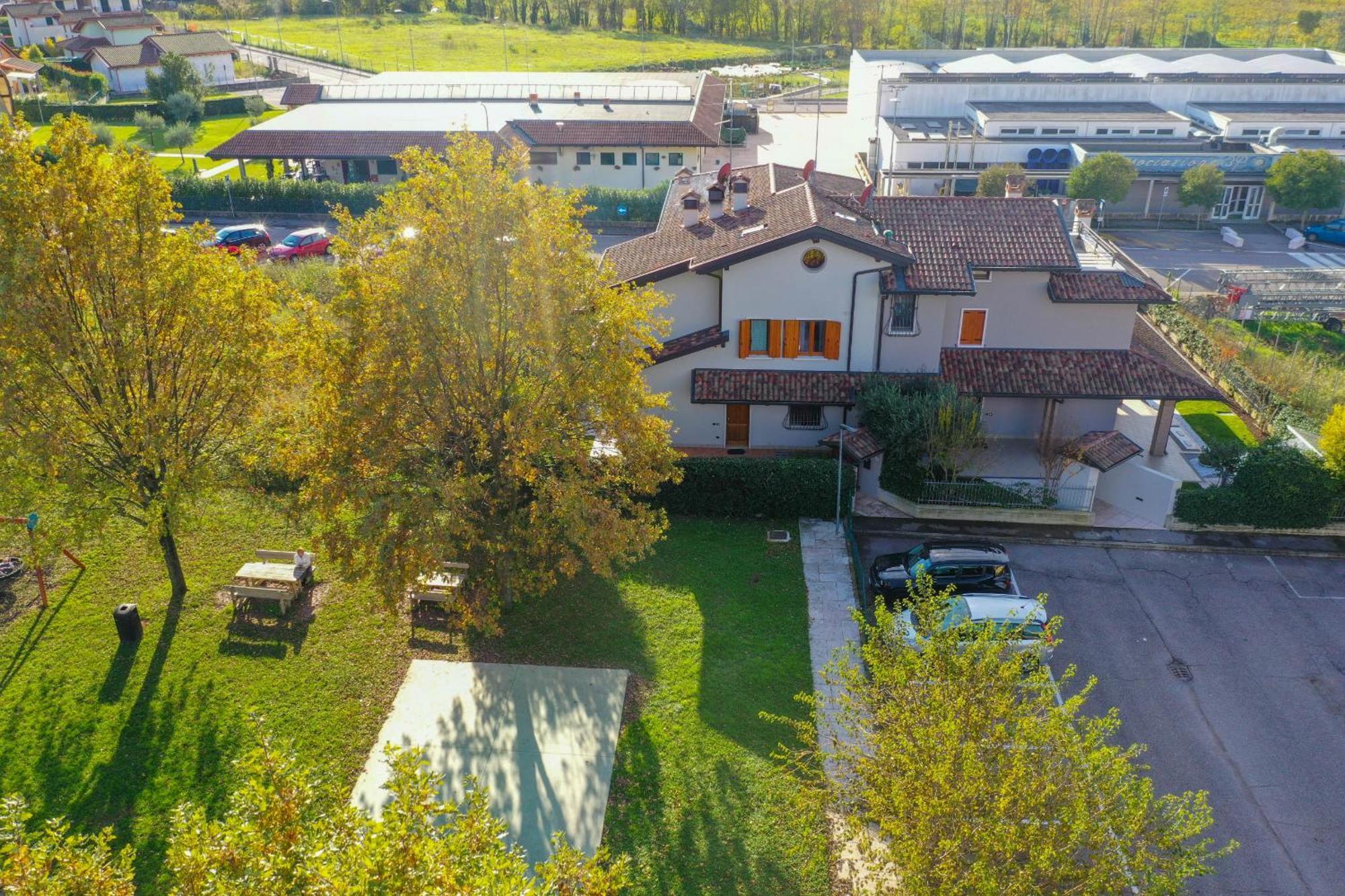 My Peschiera Family Home Xl ペスキエーラ・デル・ガルダ エクステリア 写真